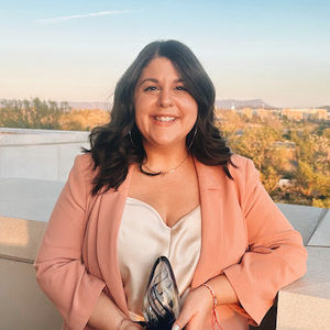 Meet your Posher, Kara